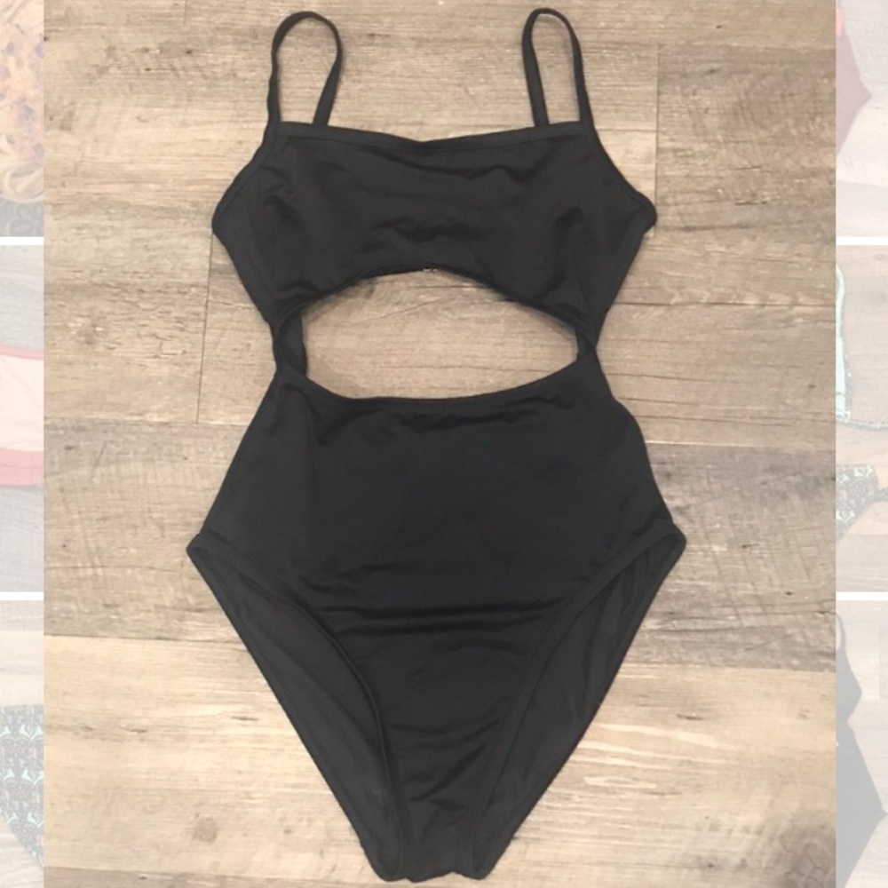 Madewell One Piece Cutout Swimsuit